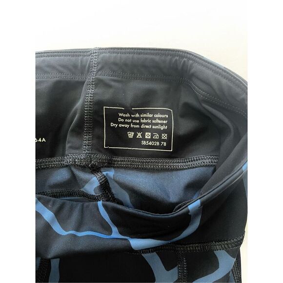 Sweaty Betty Zero Gravity High Waist 7/8 Tight Blue Animal Fragment Size US 0-2 - Picture 9 of 13